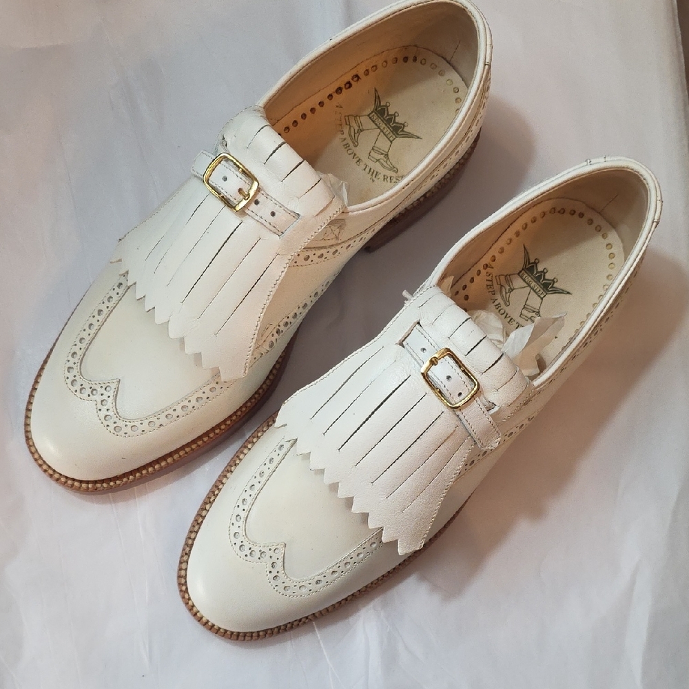 Ladie's Vintage Professional Grade Golf Shoes White Leather Size 8.5